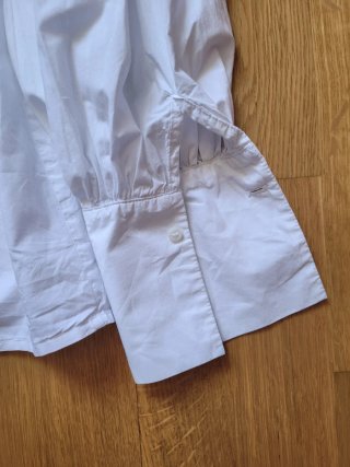 Camisa Zara manga abullonada blanca