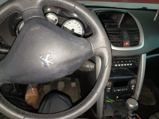 Peugeot 207 2010
