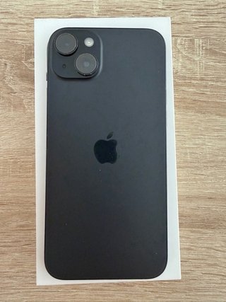 iPhone 15 Plus 128GB Negro + Funda Naranja