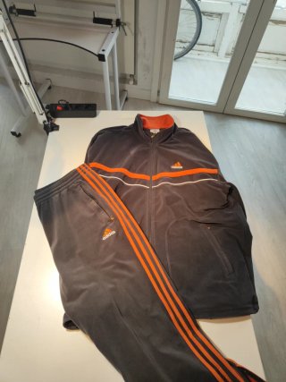 Chándal Adidas Retro Gris y Naranja