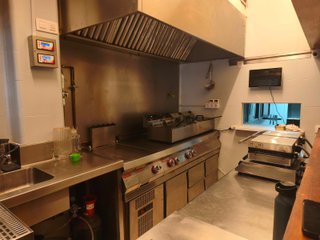 R-7940783 Traspaso Bar Restaurante en Barclona