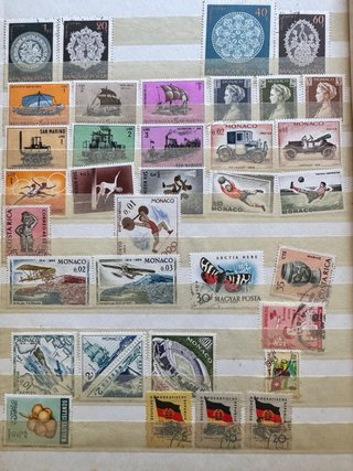 Lote de sellos italianos. Consultar precio.