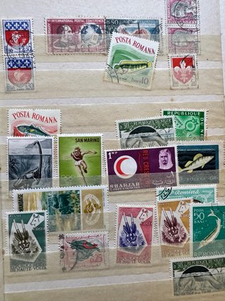 Lote de Sellos Variados España y Cuba.