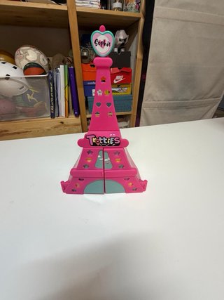 Muñeca Totties Sophie Torre Eiffel Accesorios
