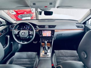 Skoda Superb COMBI 2.0 TDI 200CV DSG SCOUT