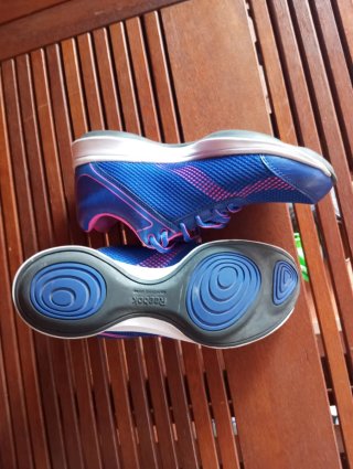 Reebok Easy Tone Zapatillas Azul y Rosa