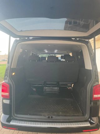 Volkswagen Caravelle 2012