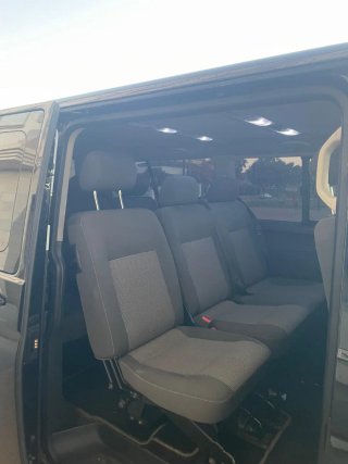 Volkswagen Caravelle 2012