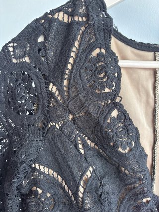 Vestido Love Triangle Negro Encaje