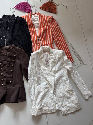 Set 6 capi d'abbigliamento Zara