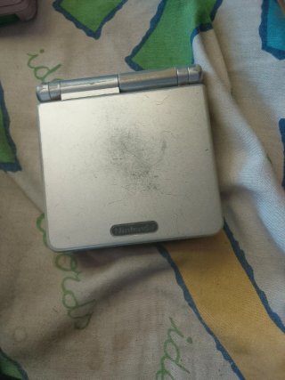 3 Nintendo Game Boy Advance SP Plata