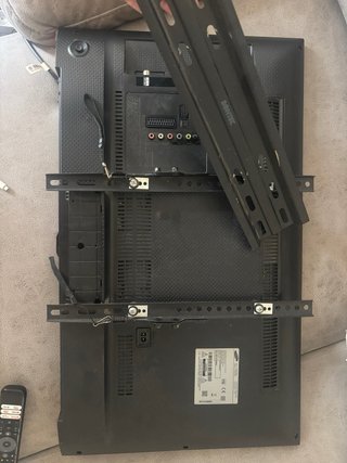 Samsung 32 Full HD UE32J5100AW TV