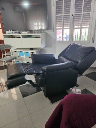 Sillón relax de piel negro