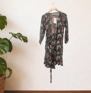 Talla M. Vestido cruzado estampado floral AMICHI
