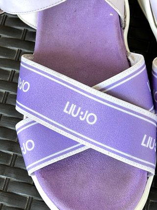 PRECIOSAS SANDALIAS LIU JO chollo