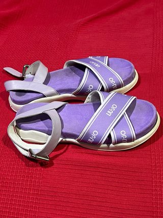 PRECIOSAS SANDALIAS LIU JO chollo