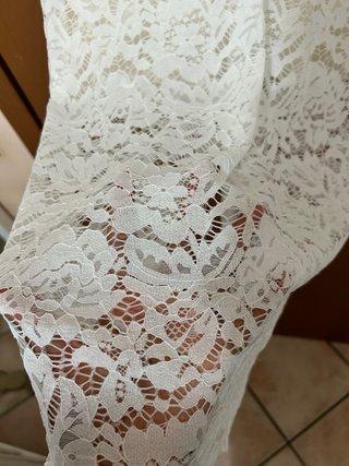 Vestito pizzo aderente bianco