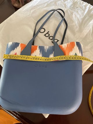 O bag azul y multicolor