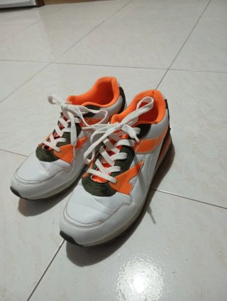 Zapatillas Álvaro Moreno Naranja y Blanco