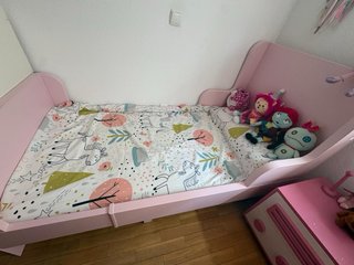 Cama IKEA BUSUNGE extensible rosa + colchón