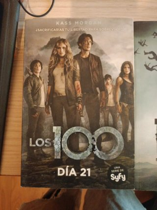 Libros "los 100", primeros dos volúmenes