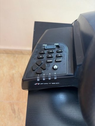 Volante FR-TEC Hurricane MKII con pedales