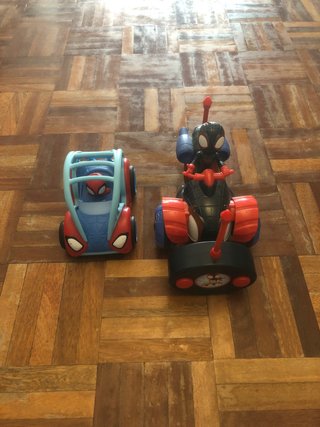 Moto y Coche Spiderman Teledirigidos