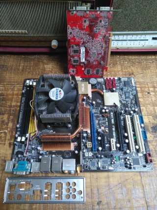 Placa Base vintage ASUS M2N32-SLI DELUXE