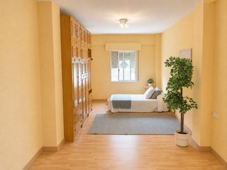 Se alquila piso junto al hospital de Jaén
