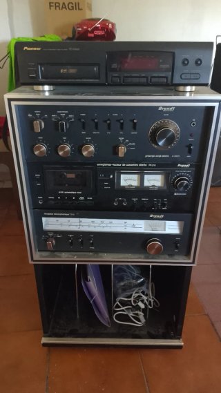 Equipo de sonido Brandt: CD, Cassette, Radio