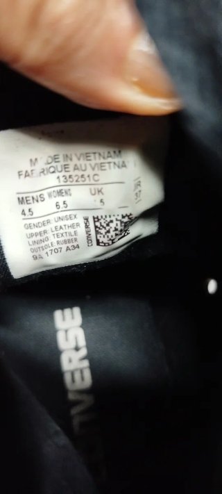 Converse nere donna n. 37