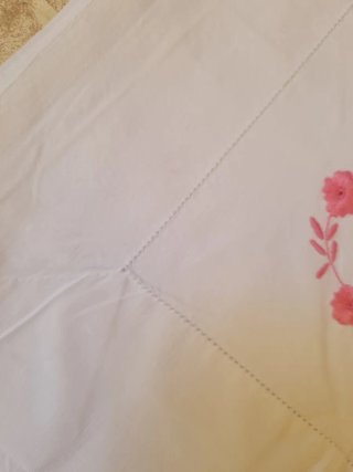 Juego de sábanas matrimonio con flores rosas
