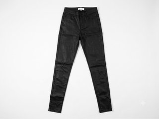 Pantalón Negro Efecto Piel