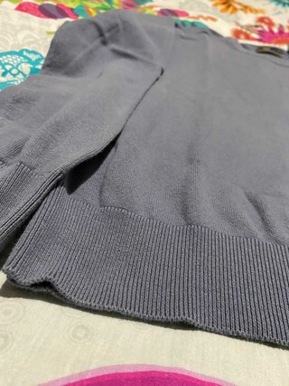 Sweater Mo Azul-Acinzentado Minimalista