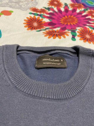 Sweater Mo Azul-Acinzentado Minimalista