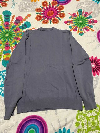 Sweater Mo Azul-Acinzentado Minimalista