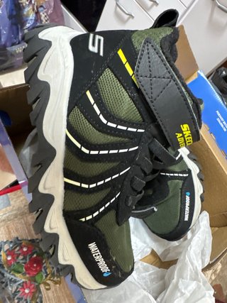 Botas Skechers KGR Trail Talla 12 Niños