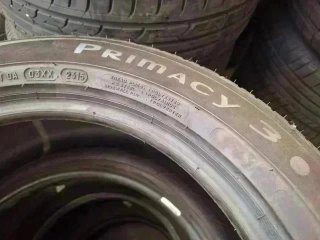 225 50 R17 98W Michelin - 1 neumático km.0
