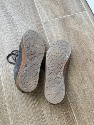 Zapatillas Foogaplan grises y marrones