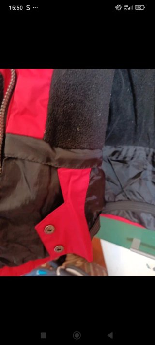 Chaqueta infantil roja