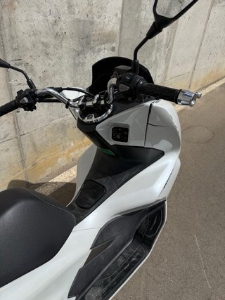 Honda PCX 125 Blanca