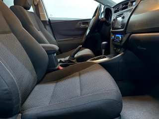 Toyota Auris 2013