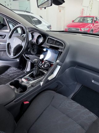 Peugeot 3008 Allure 1.6 THP 156