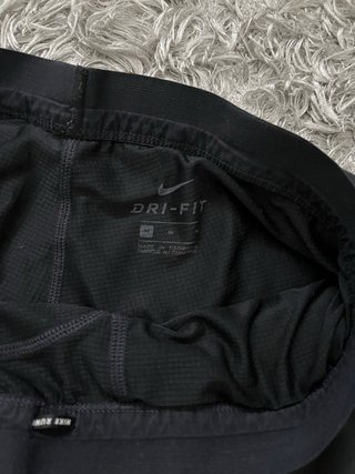 Shorts sportivi Nike da palestra neri