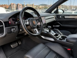 Porsche Cayenne 2023