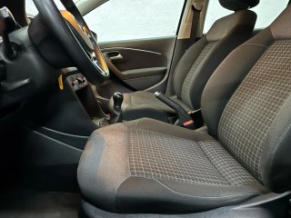 Volkswagen Polo 2015