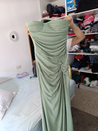 Vestido largo verde olivo elegante