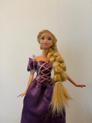 Muñeca Rapunzel.