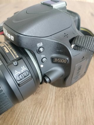 Cámara Reflex Nikon D5100 Negra más tripode