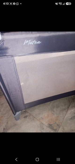 Cuna de viaje Kikkaboo + colchón